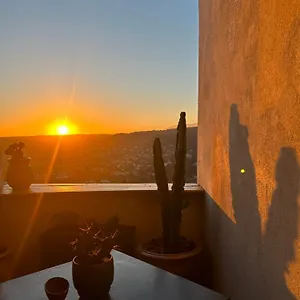  Bed & Breakfast Maison Louisa France